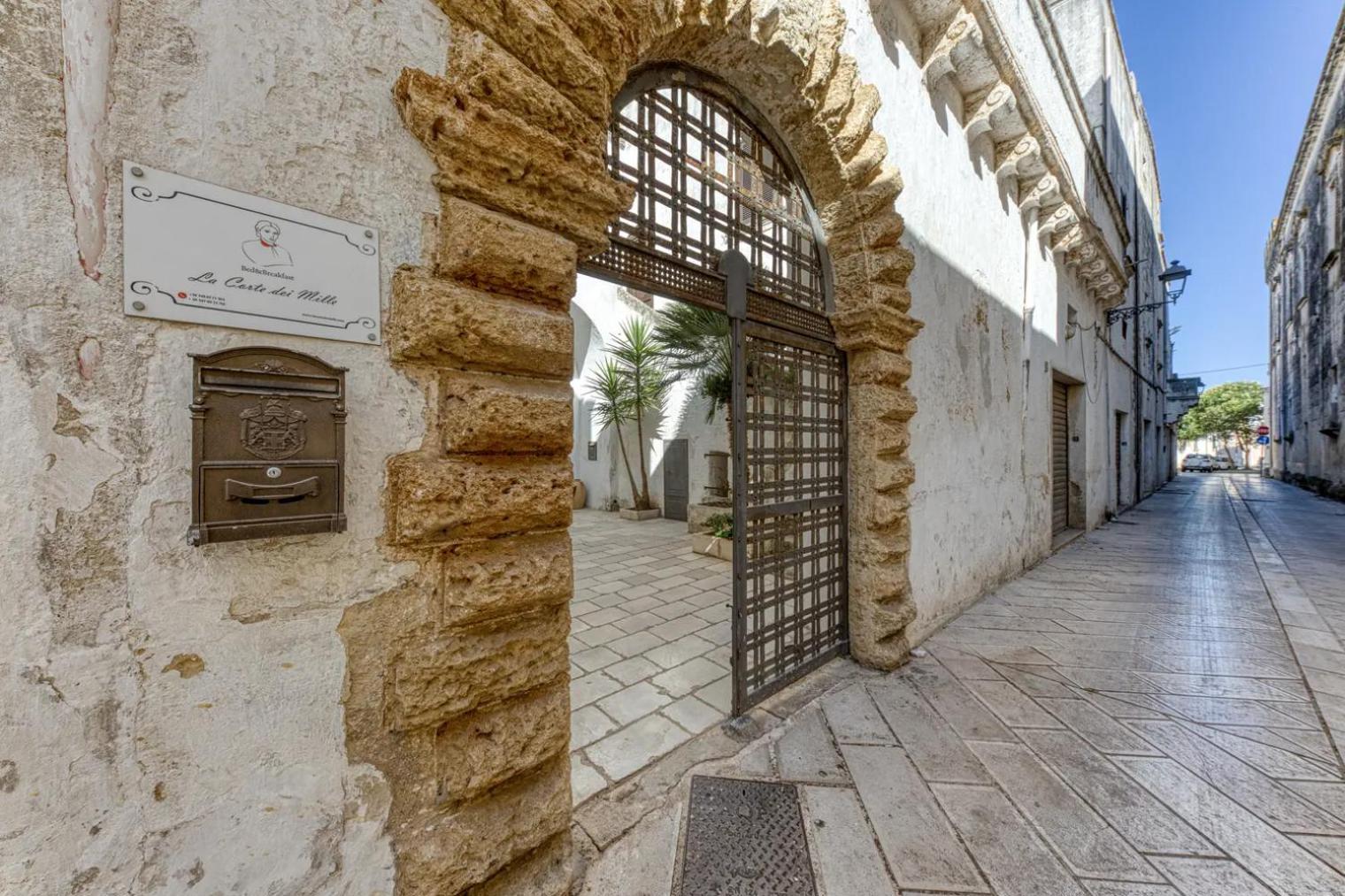 La Corte Dei Mille Презичче Экстерьер фото